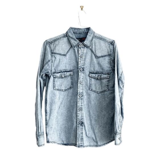 Retro Mens Button Down Denim Shirt Long Sleeve Chest Pockets Light Wash Small - Picture 1 of 7